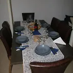 Luxury Stone بيت للعطل