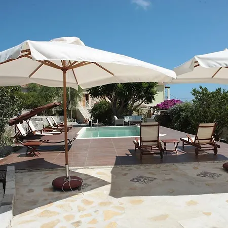 Luxury Stone Tatil Evi Fiskardo