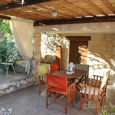 Tatil Evi Luxury Stone Fiskardo